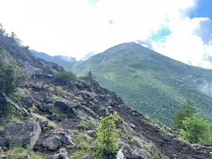 下山路から編笠山