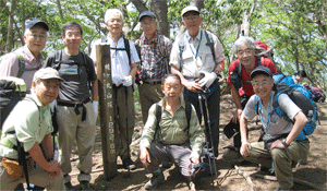 畦ケ丸山頂にて 