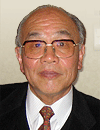 鶴岡忠成氏