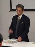 講師