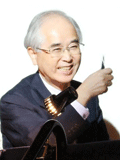 講師