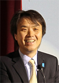 講師