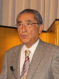 講師