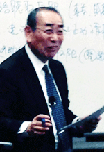 講師