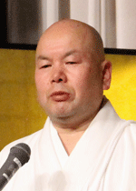 講師
