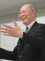 講師