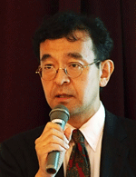 講師