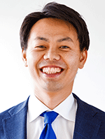 講師