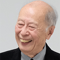 講師