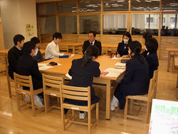 杉並区立井草中学校卒業生との懇談